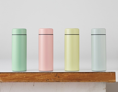真空ステンレスマグボトル 300ml（グリーン）